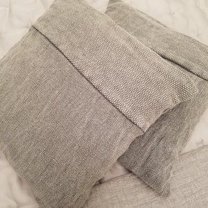 NEW Cotton Canvas pillow cover (WEST ELM) grey/gray, 18 inches